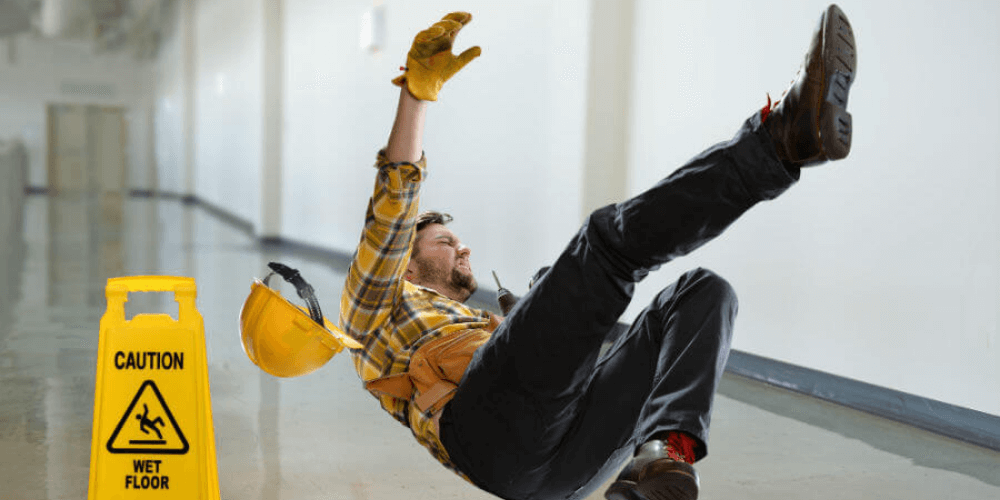 4 Types of Common Workplace Injuries | Accident Treatment Centers